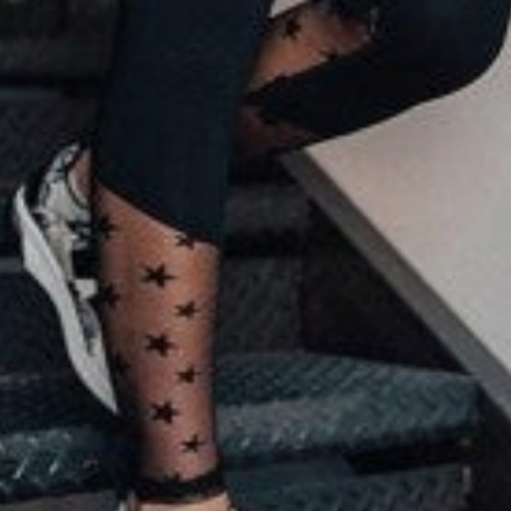 Star black leggings medium